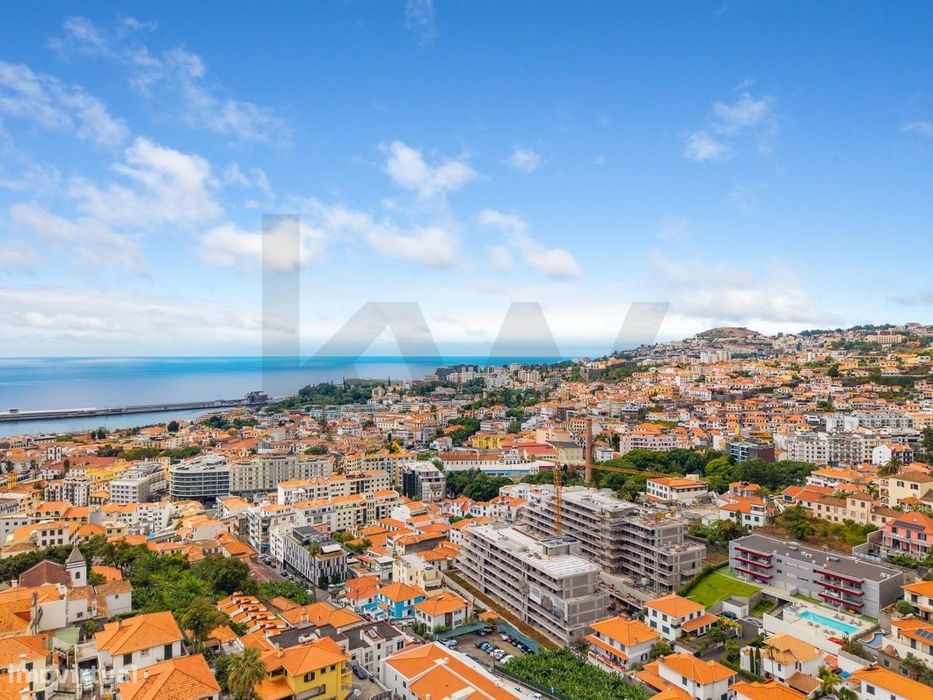 Edifício Lodge I Torrinha - Apartamento T1 no centro do Funchal!