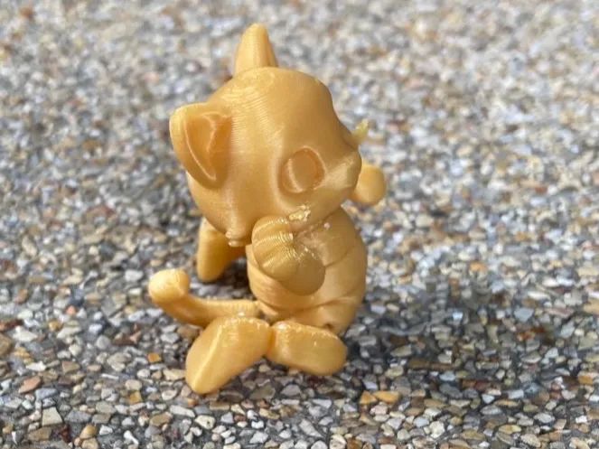 Flexible Articulated Cat Toy for Fun