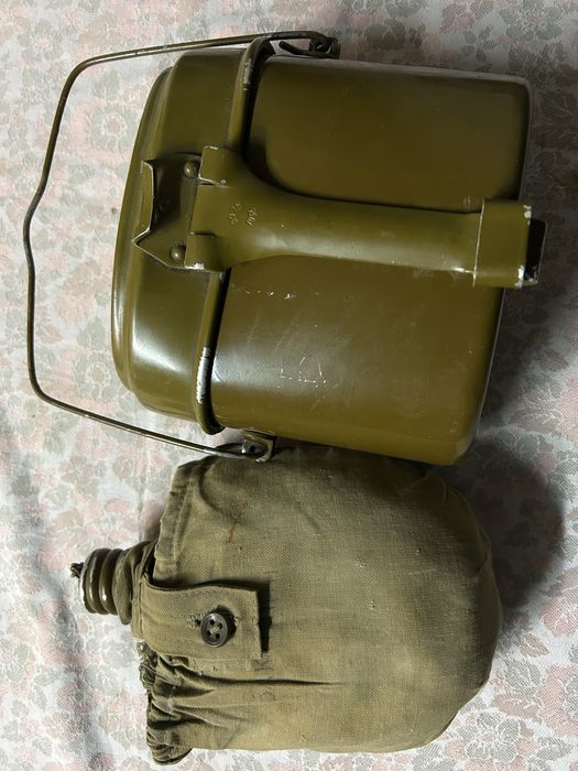 Котелок ,фляга армійський