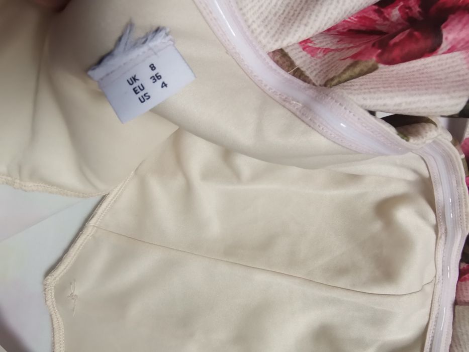 Asos sukienka w kwiaty