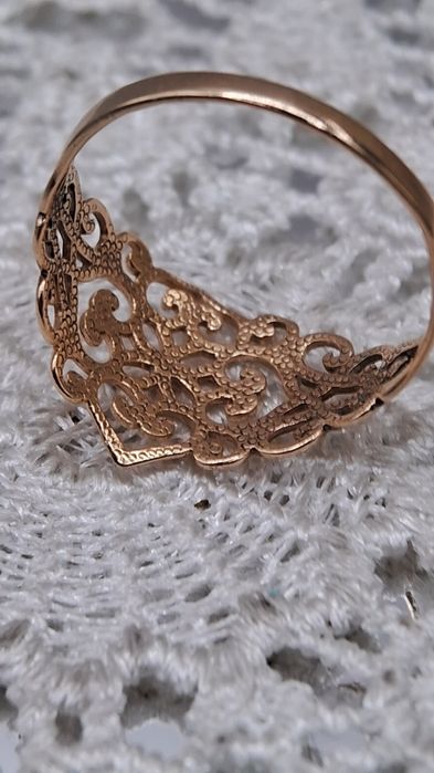 Золота каблучка 585