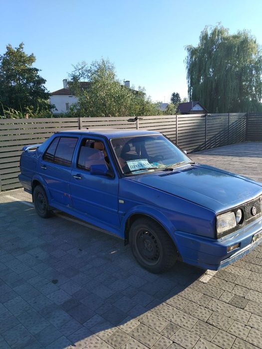 Продам jetta 1990