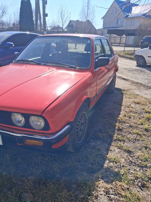 Продам е30 СТРОЧНО