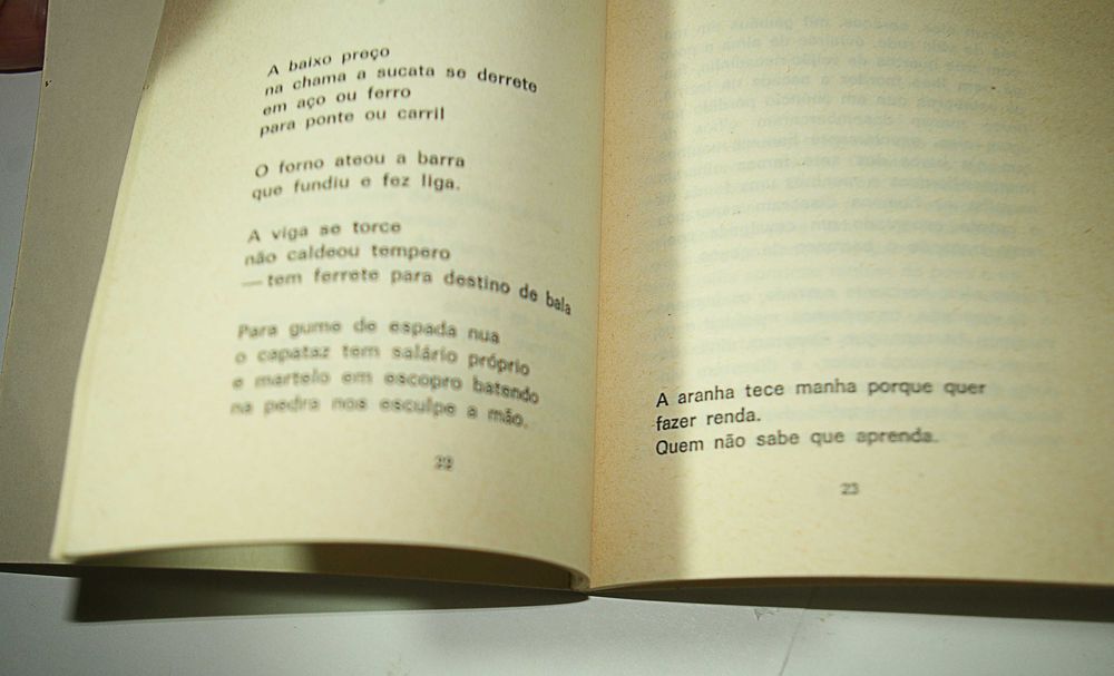 Livro Poesia. Corpo de delito. Eusébio Cardoso Martins, 1978