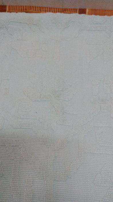 Tapete creme tipo tear