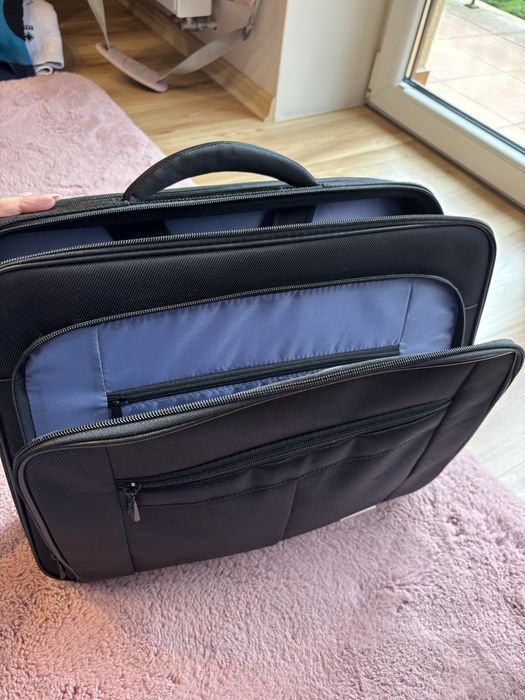 HP Laptop 17-cn2003ds