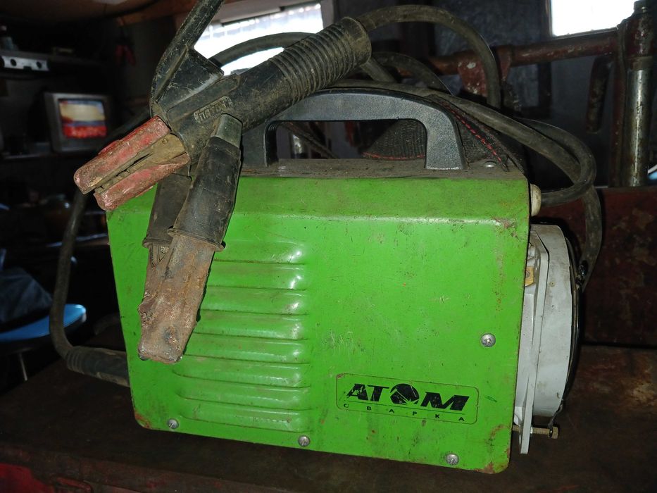 Зварювальний апарат Атом I-180М