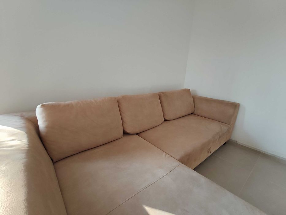 Duży narożnik do salonu