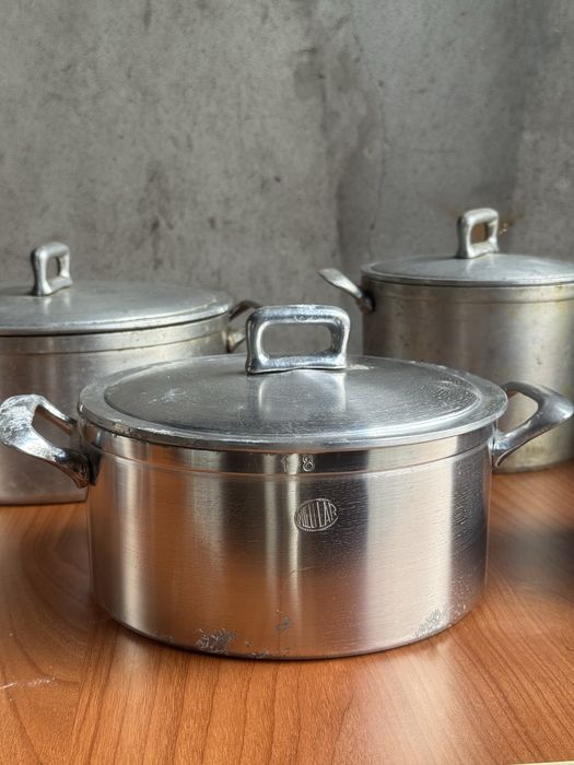 Conjunto de panelas em aluminio fundido