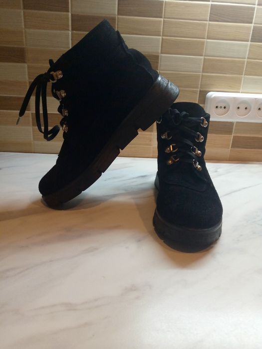 Ботинки женские зимние, демисезон. Натур. замша. Турция Размер 38