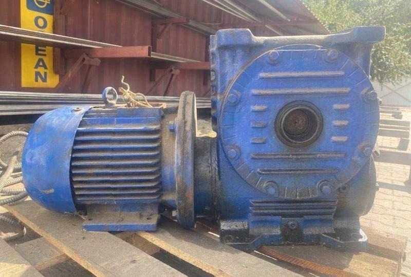 Мотор редуктор МЦЧ-160-63 б/у в хорошем состоянии