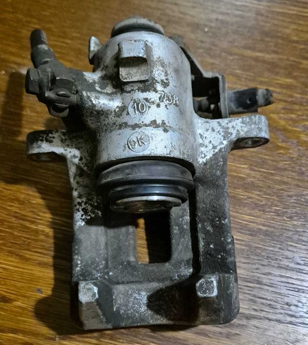 Zacisk Hamulcowy Prawy Tylny Audi A4 B6 QUATTRO (00-04r.)
