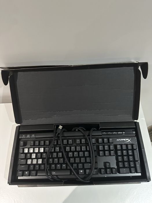 Teclado Mecânico HyperX Alloy Elite