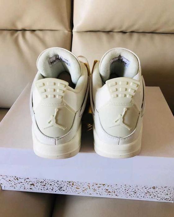 Nowe Buty Jordan 4 Retro Metallic Gold r.38