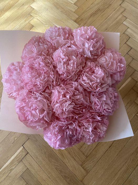 Букет рожевих квітів