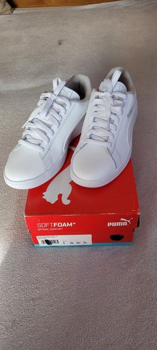 Buty Puma Smash v2 L Jr rozmiar 38 białe