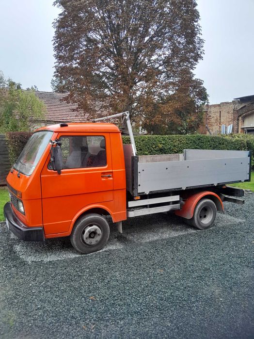 Transport materiałów sypkich wywrotka do 3.5 tony