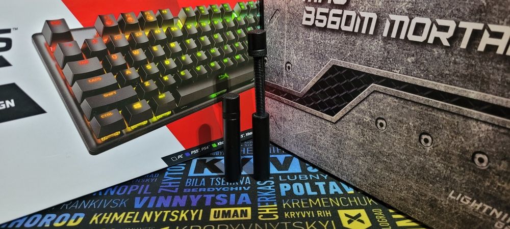 Тримач/Підставка для відеокарти