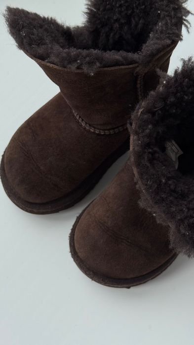 Уггі дитячі зимові натуральні