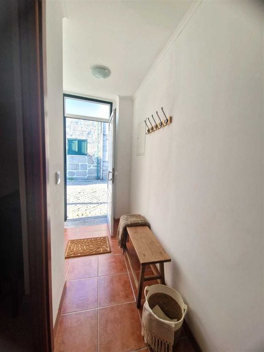 Venda de Moradia T1 +1 em Cabanas de Viriato  * Remodelada