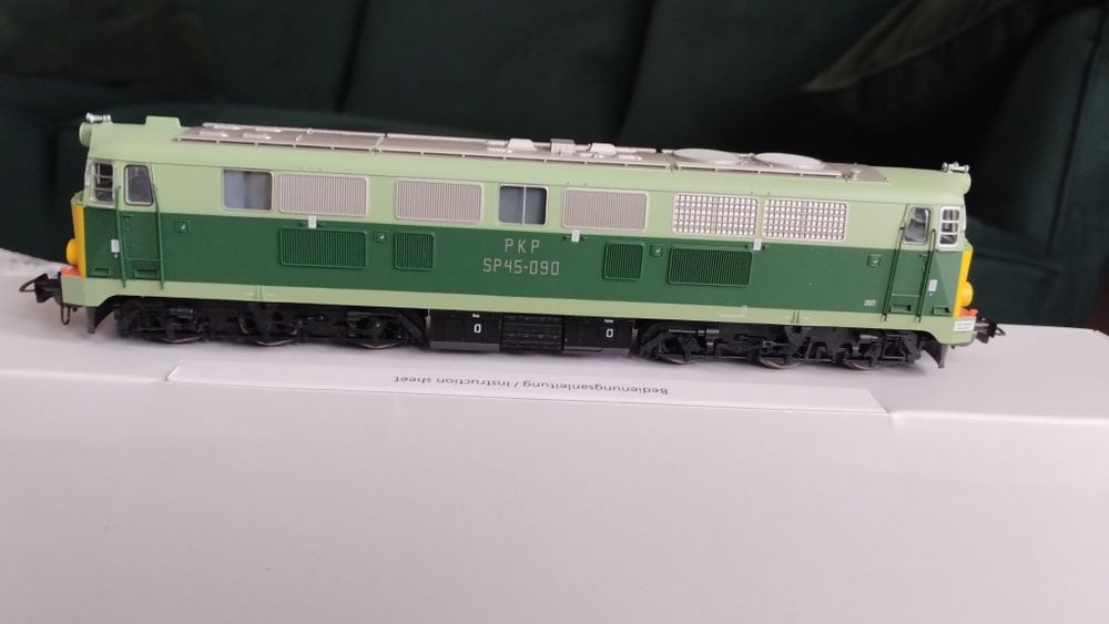 Lokomotywa PKP PIKO SP45 DCC z dźwiękiem, H0