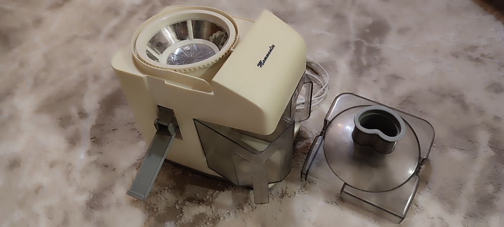 Соковижималка електрична