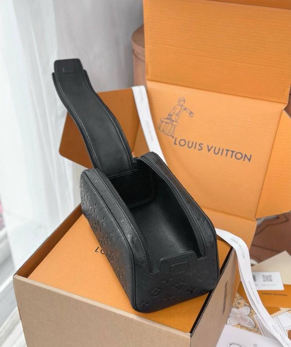 Косметичка Louis Vuitton мужская косметичка шкіряна повний комплект бутика премиум сегмент якість люкс