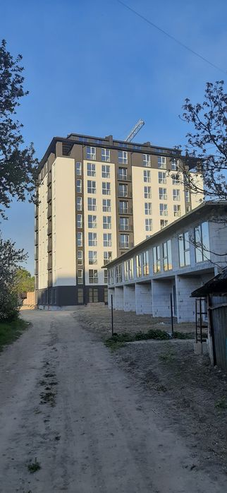 Продаж  2-ної квартири (60 м.кв) в ЖК Комфорт-Сіті