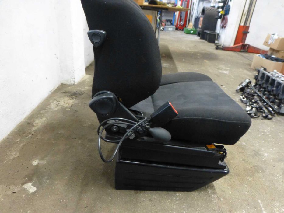 fotel lewy przód RECARO kubełek pompowany ortopedyczny KBA 91284