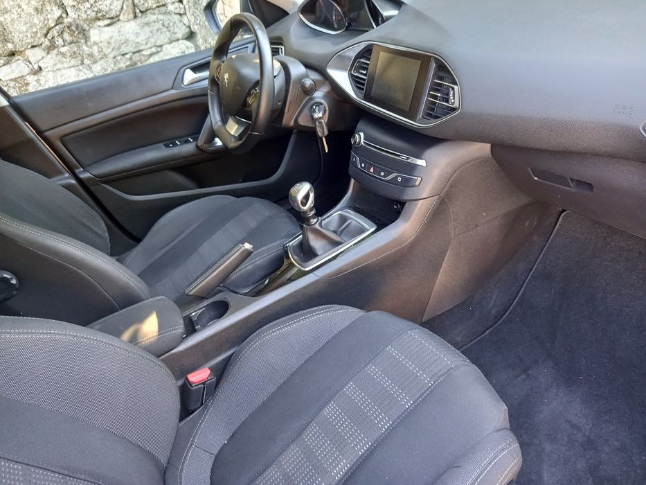 Vendo Peugeot 308 SW 1.6 BlueHdi 120 cv 2017