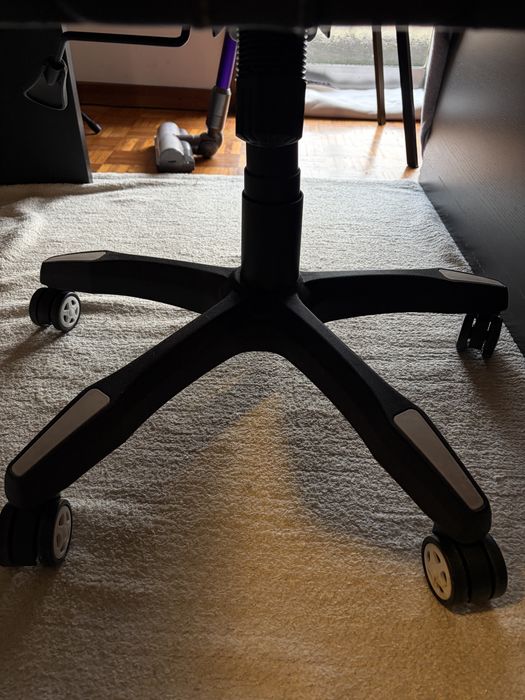 Cadeira BT Racing Preta e Branca