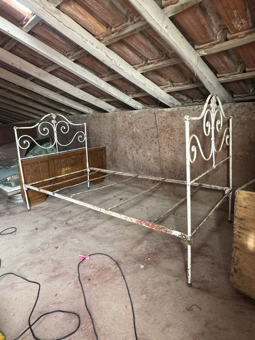 Estrutura de Cama de Ferro Solteiro