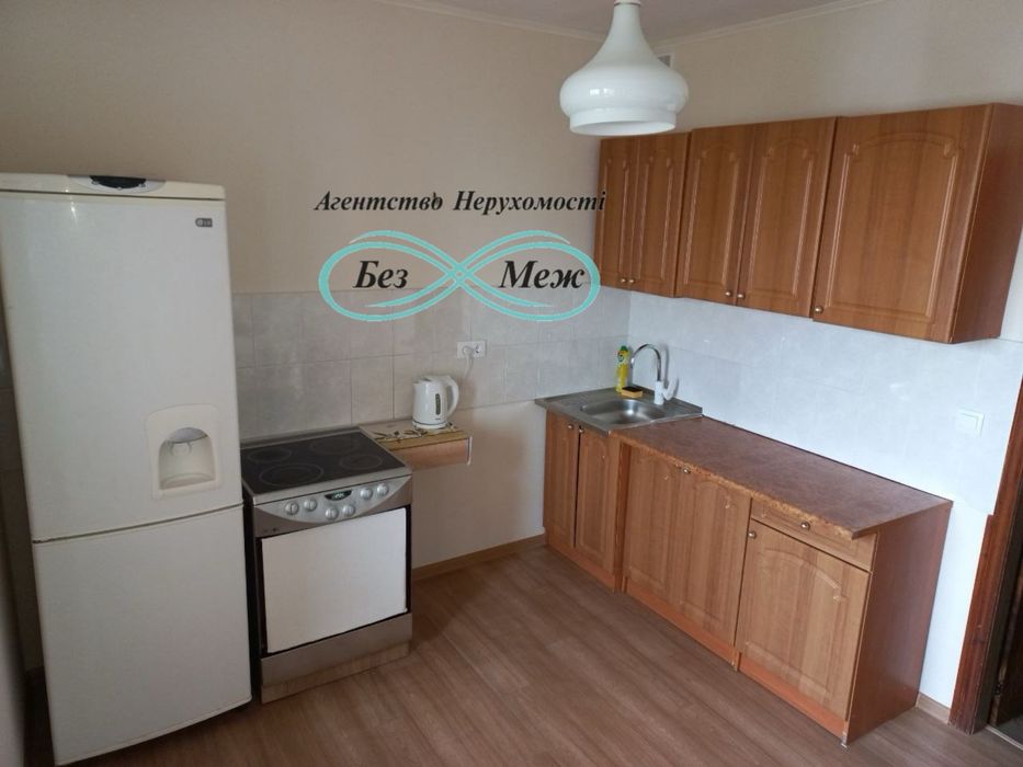 Оренда 1к Квартири вул. Рейгана 42