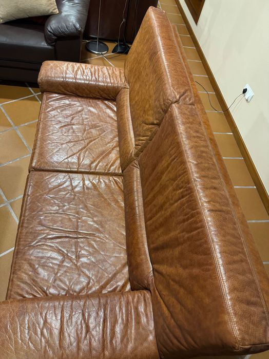 Conjunto de 3 sofás em pele