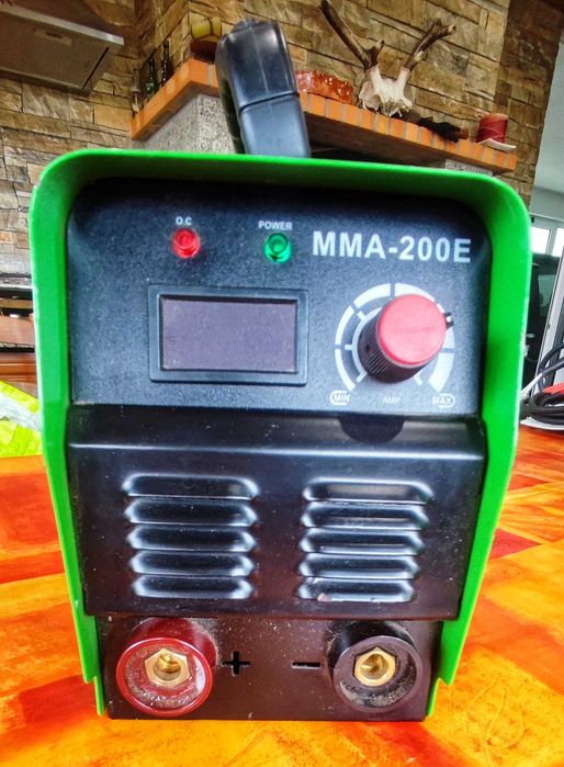 Máquina de Soldar Inverter Saurium MMA-200E