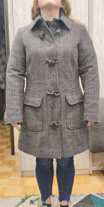 Płaszcz damski Esprit – 60% wełny – klasyczny, ciepły