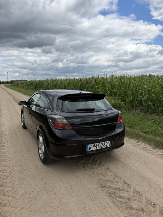 Opel Astra H OPC line