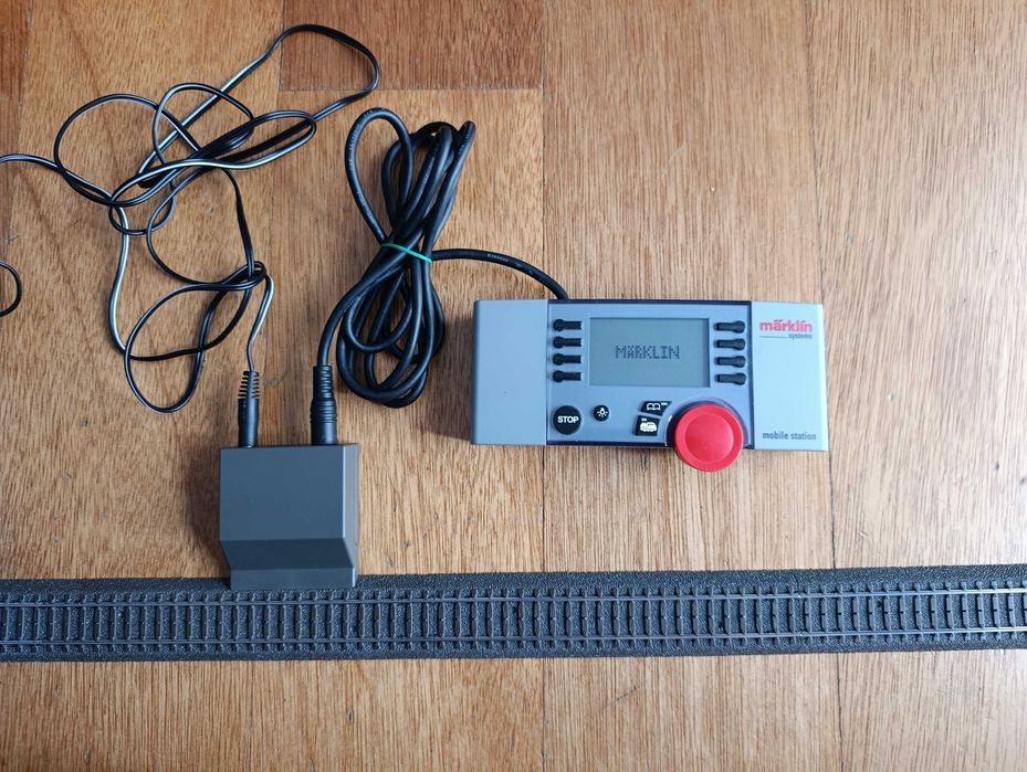 Märklin pista de comboio com comando