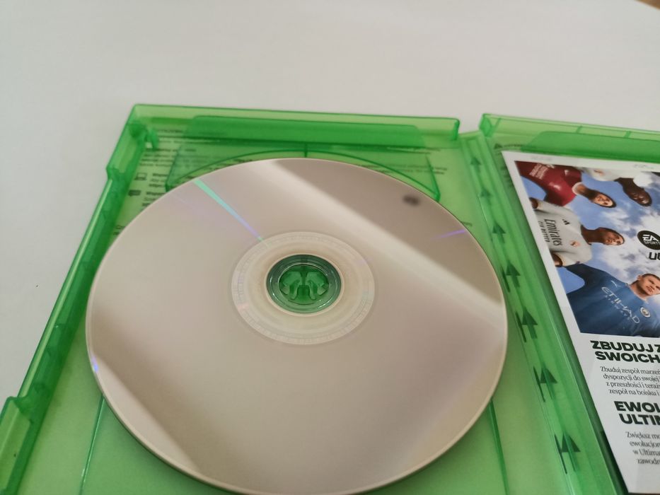 FC24 Xbox Series X Xbox One