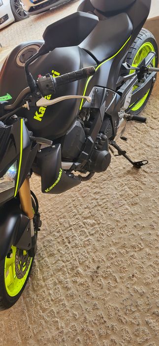 Kawasaki Z750 Nov de 2009