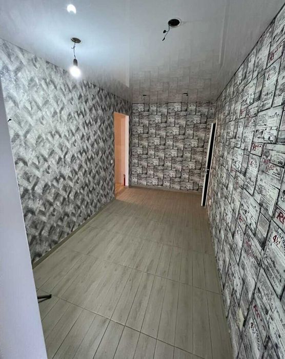 Приміщення на Озерній. 630$ мкв. Кабінетна система