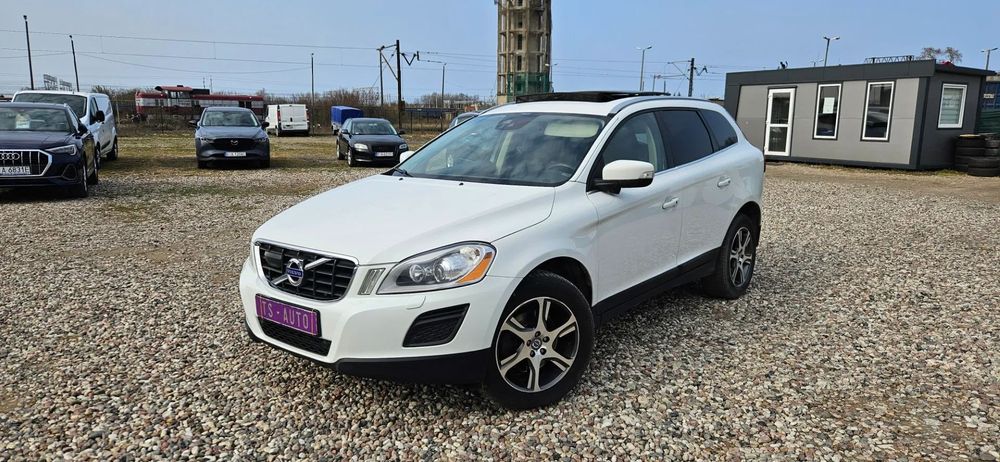 Volvo XC 60 215KM Automat 4x4 Bogata Opcja