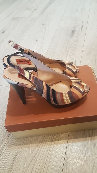 Sandałki na obcasie Missoni rozm.40