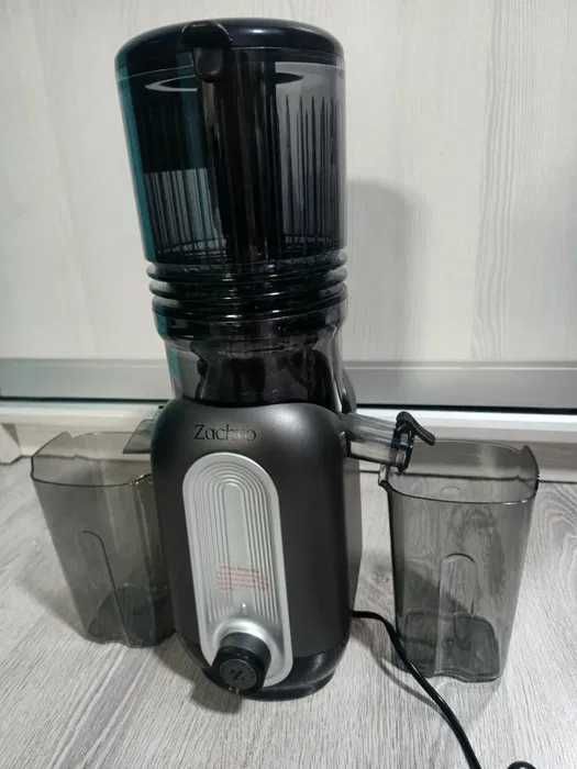 Шнекова соковижималка Zachvo MP-802M