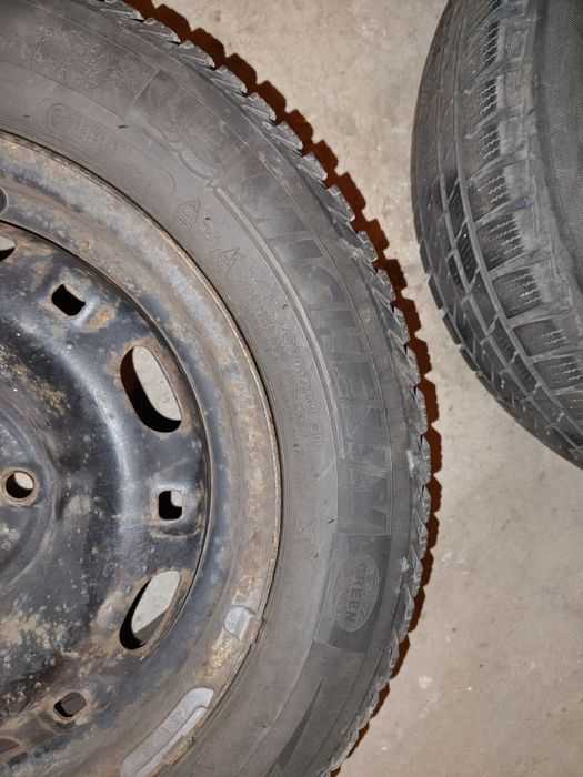 Koła 5x100 z oponami 185/60/14 VW SEAT Skoda