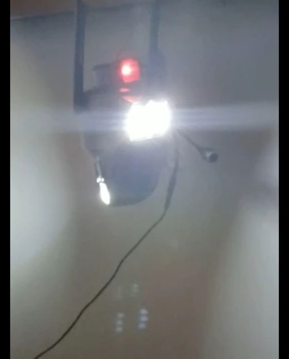 Camera VIGILÂNCIA Rotativa Wi-Fi 2 em 1! App, telemóvel ou cabo!