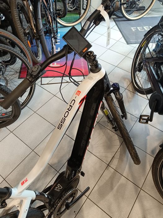 CRUSSIS E-CROSS 7.8 504 Wh 28"/18"   66