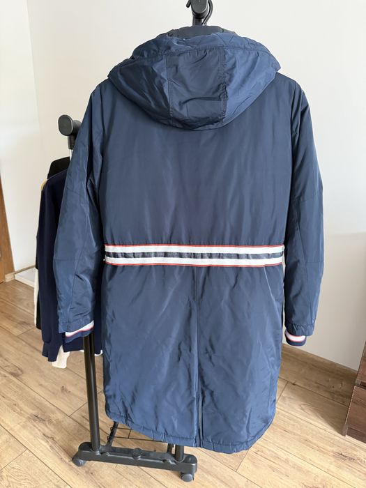 Демісезонний плащ жіночий