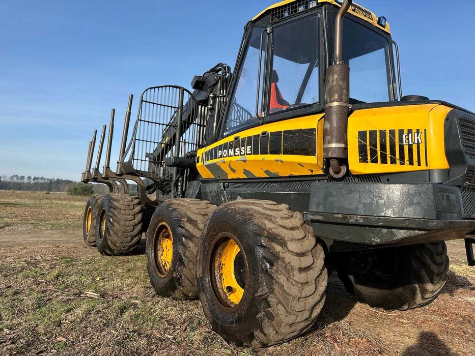 Ponsse elk forwarder