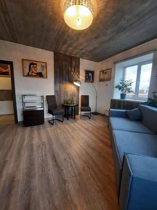 2к квартира з дизайнерським ремонтом, меблями і технікою, Ірпінь